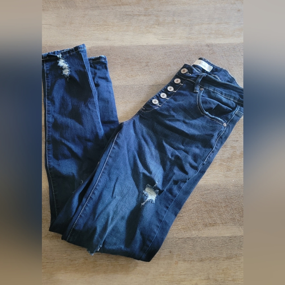 Kancan Stylish Black Distressed Women Jeans